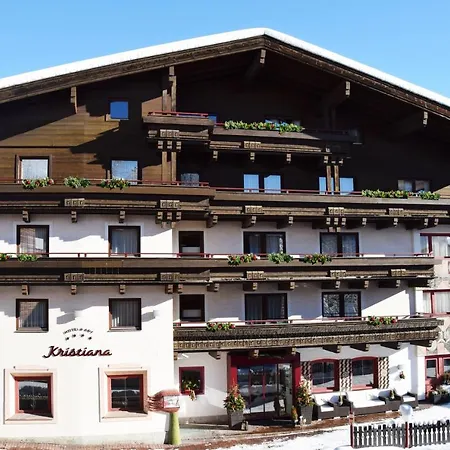 & Art Kristiana Hotel Saalbach-Hinterglemm