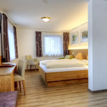 & Art Kristiana Hotel