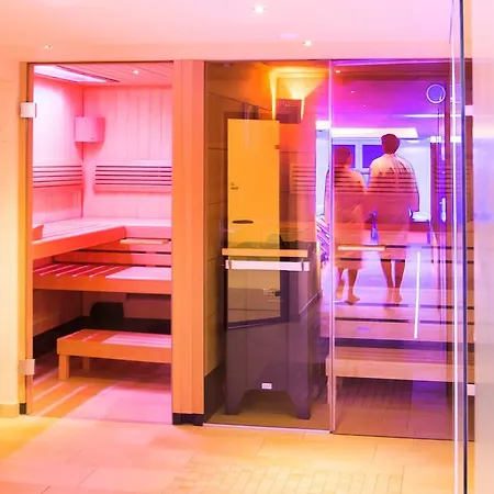 Hotel & Art Kristiana 4*