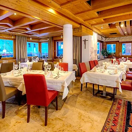 & Art Kristiana Saalbach-Hinterglemm